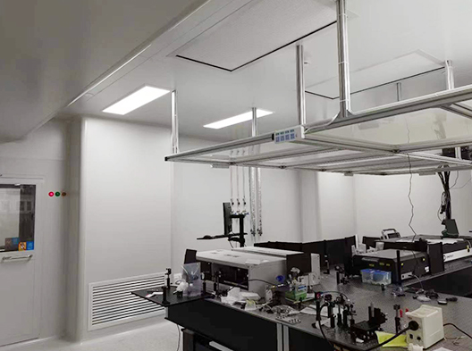 ����ʵ����